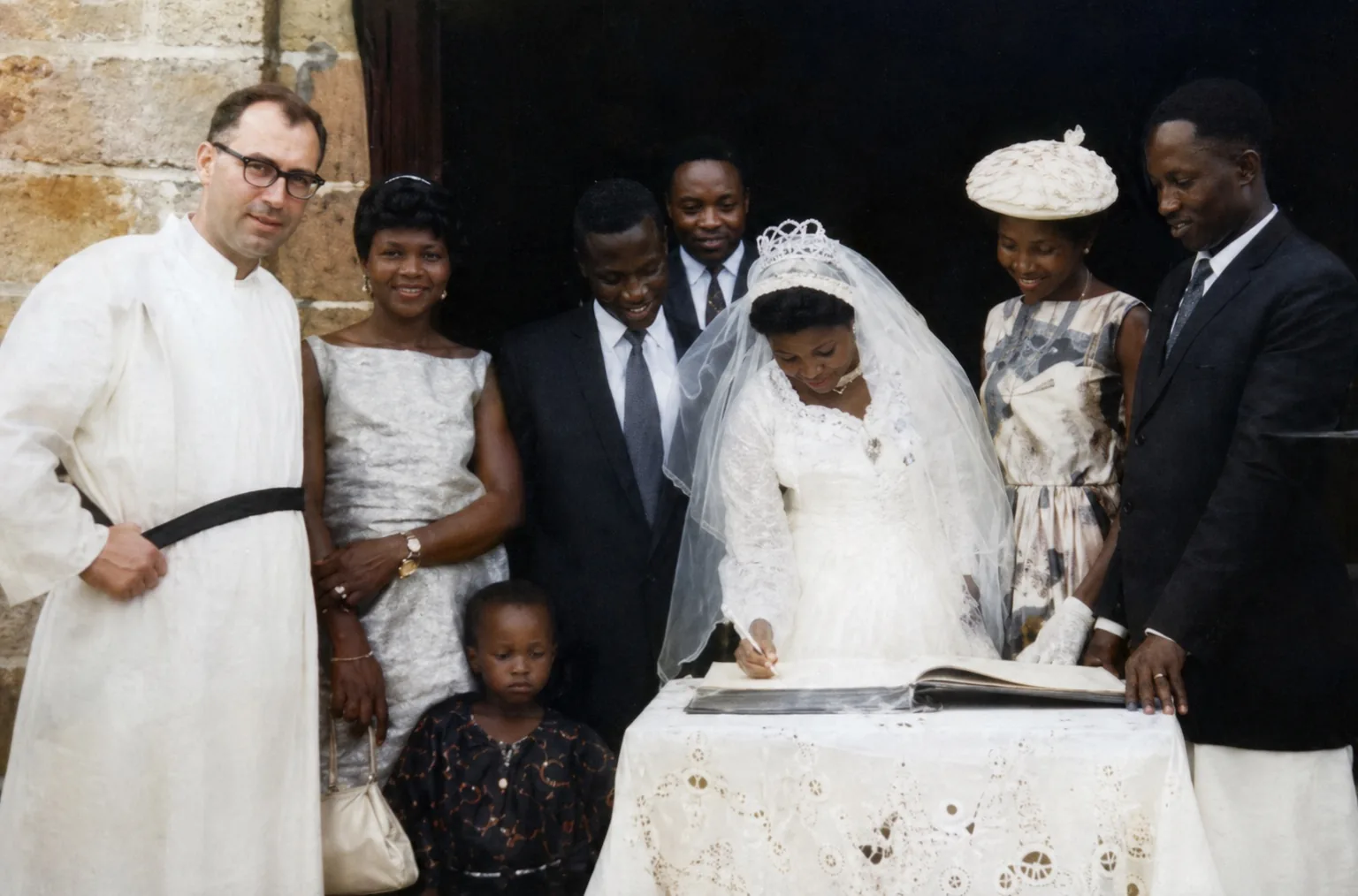 Signing the register, 24 June 1962